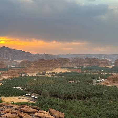 Rural tents Naseem الخيمةالريفيةAlouzaib العلا المظهر الخارجي الصورة