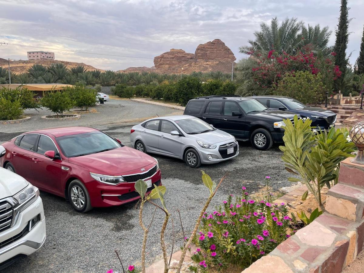 Rural tents Naseem الخيمةالريفيةAlouzaib العلا المظهر الخارجي الصورة