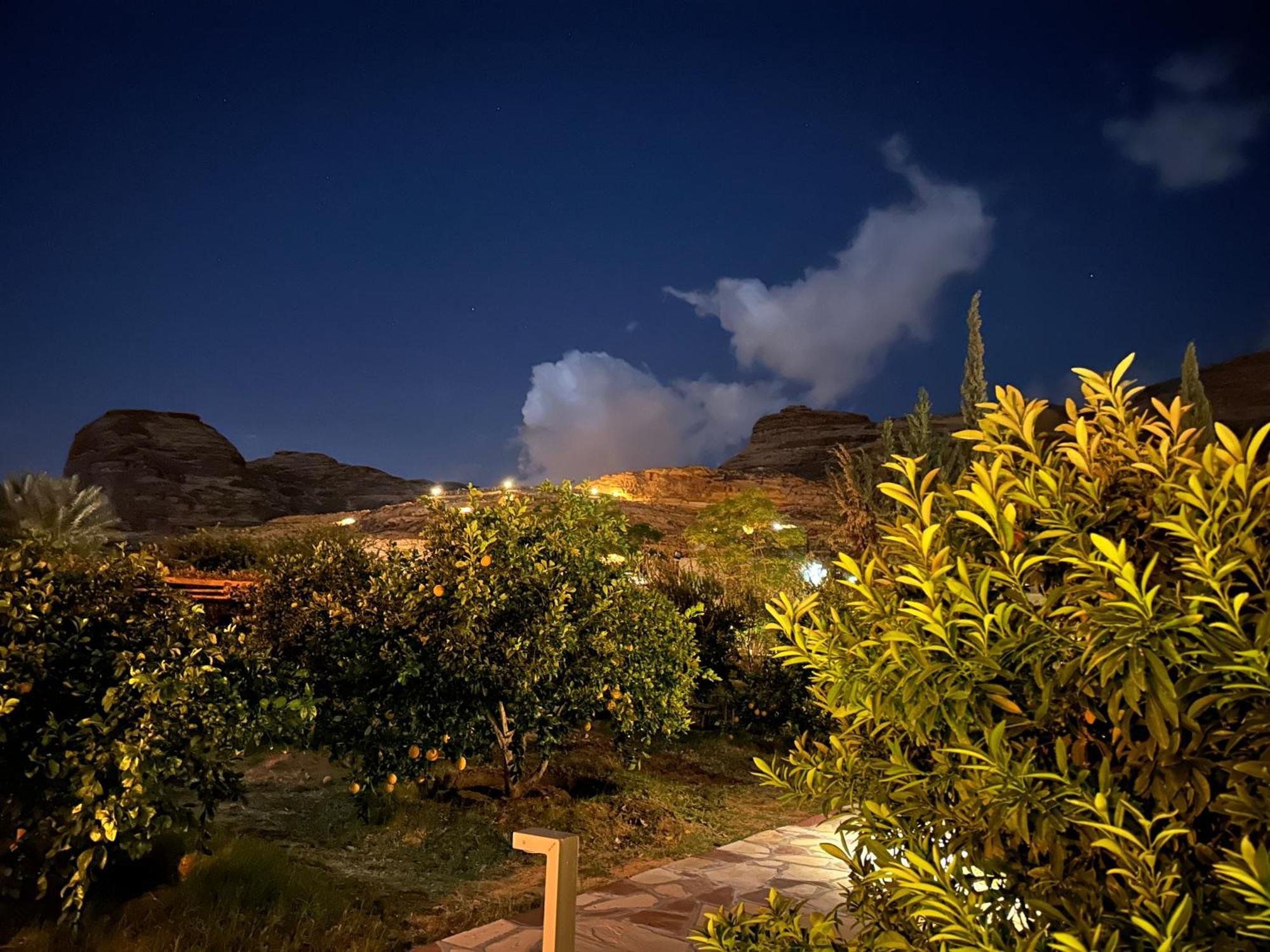 Rural tents Naseem الخيمةالريفيةAlouzaib العلا المظهر الخارجي الصورة