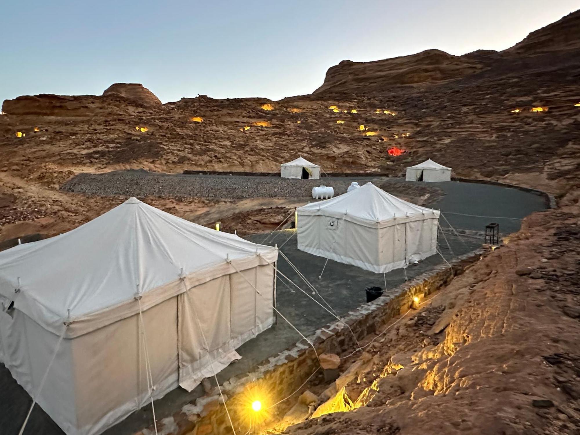 Rural tents Naseem الخيمةالريفيةAlouzaib العلا المظهر الخارجي الصورة
